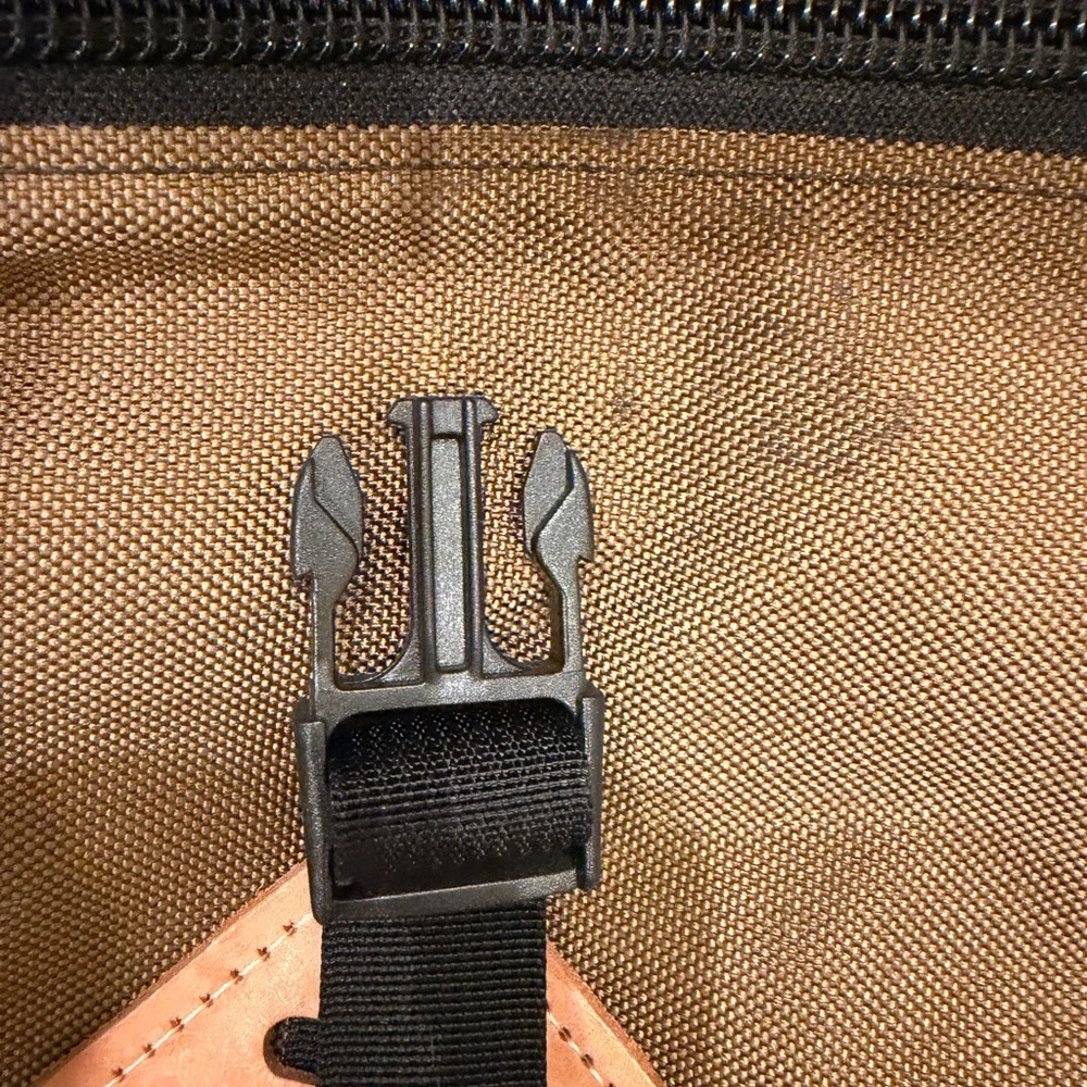 Topo Designs Colorado Commuter Briefcase Laptop Bag/Backpack Tan - Picture 5 of 5